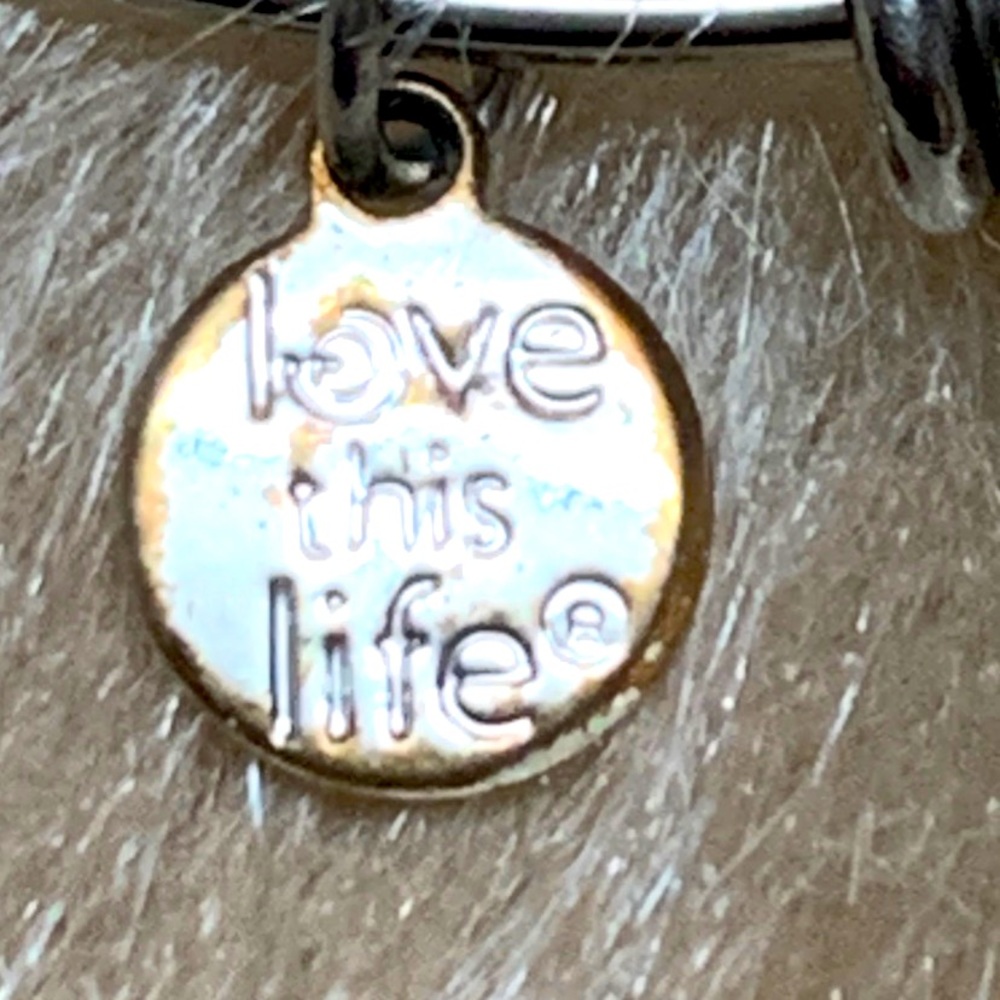 Love This Life Bangle - Picture 7 of 9